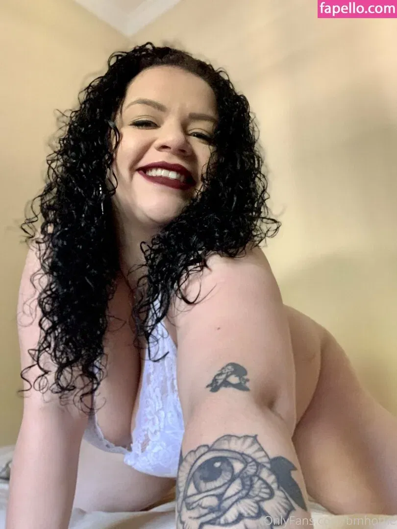 h0ttiecurvy Onlyfans Photo Gallery 