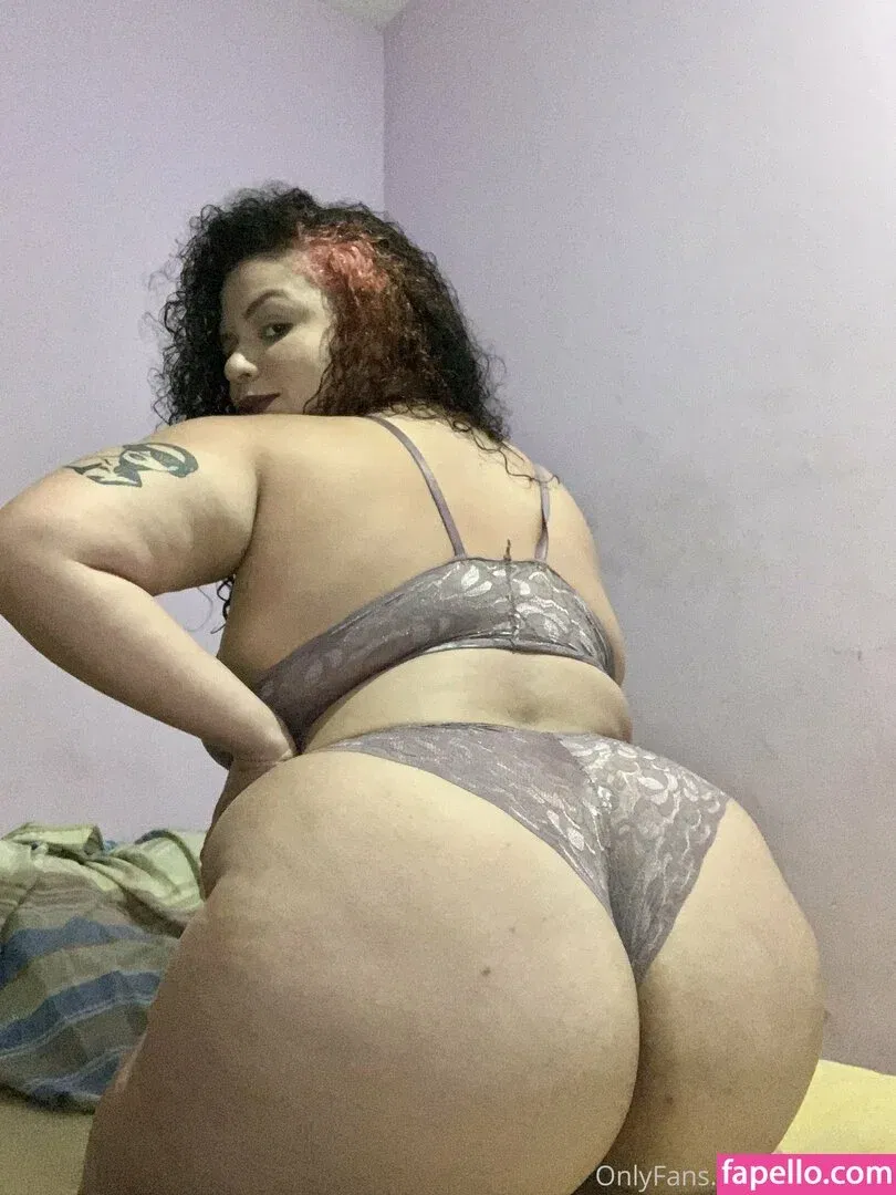 h0ttiecurvy Onlyfans Photo Gallery 