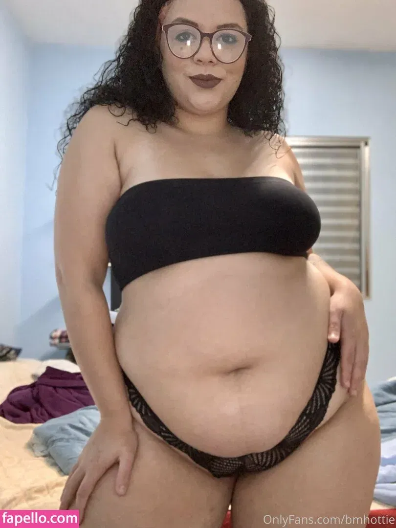 h0ttiecurvy Onlyfans Photo Gallery 