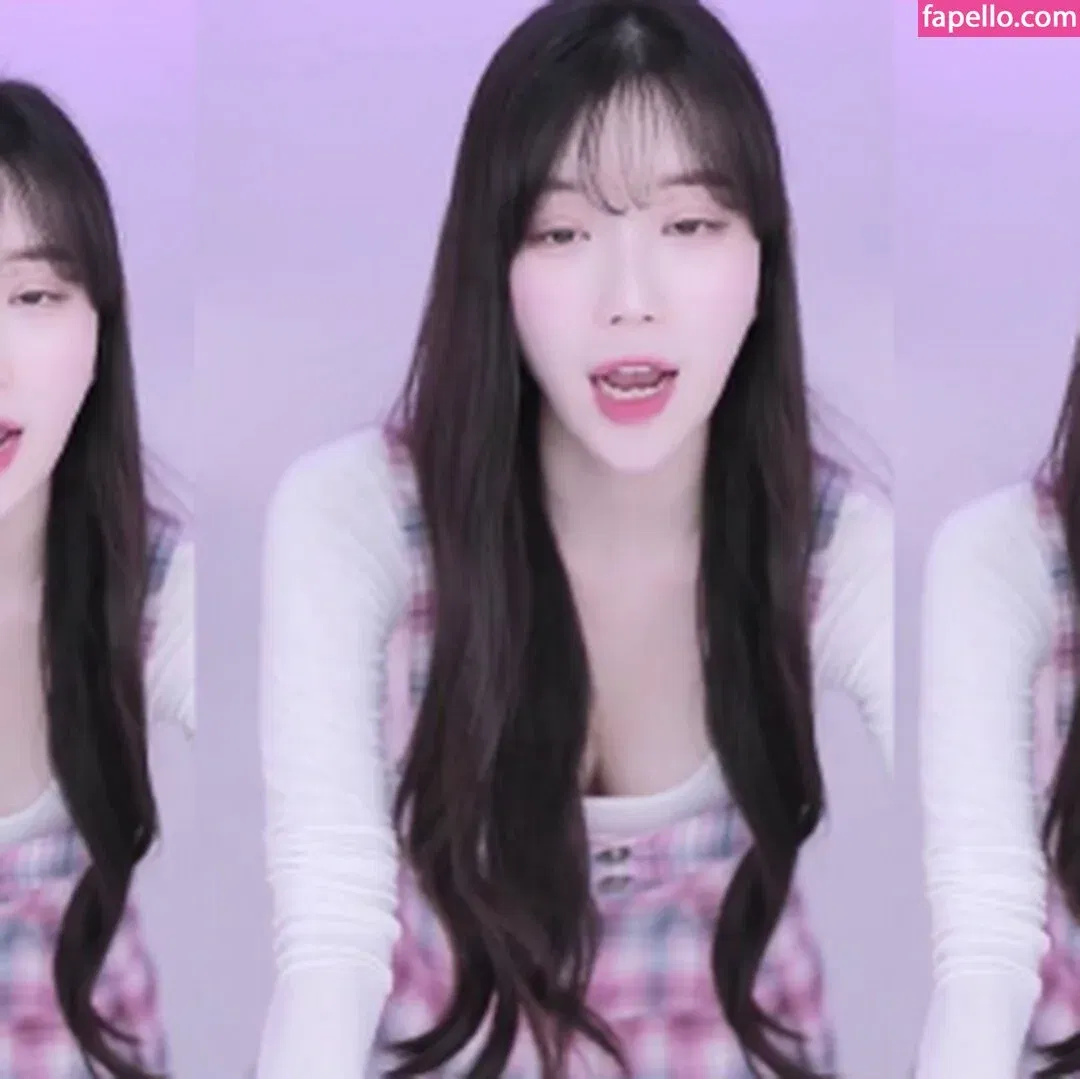 Hayoon48 Onlyfans Photo Gallery 