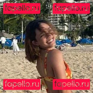 clara.west Onlyfans Photo Gallery 