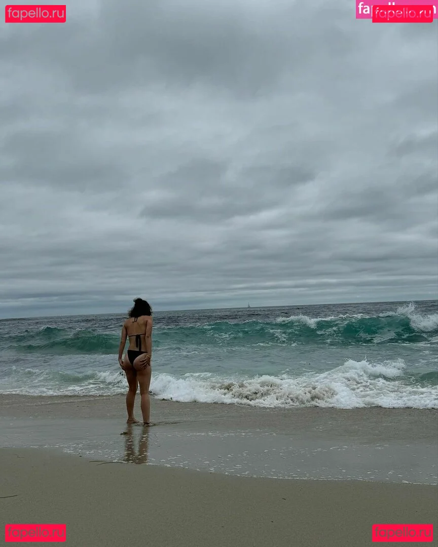 clara.west Onlyfans Photo Gallery 