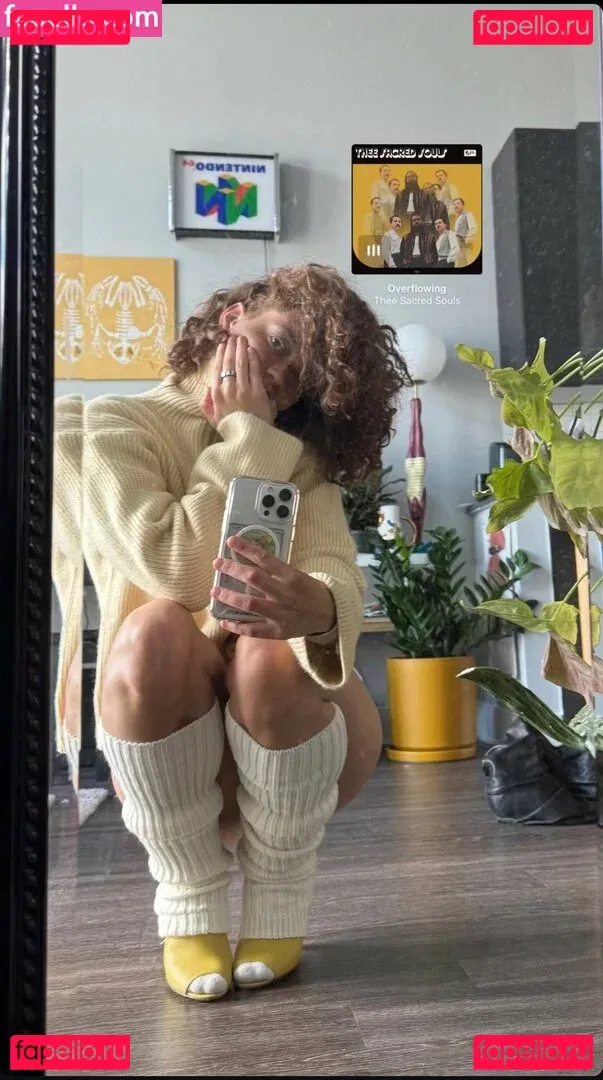 clara.west Onlyfans Photo Gallery 