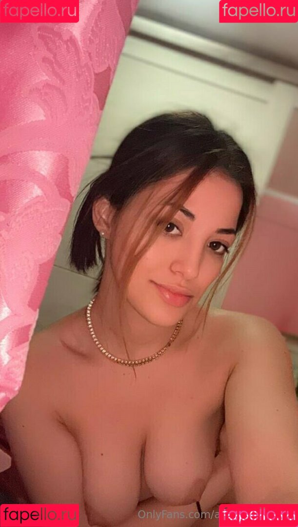 asyabunnyfree Onlyfans Photo Gallery 