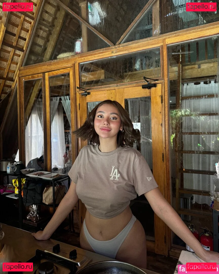 Nika Higashionna Onlyfans Photo Gallery 