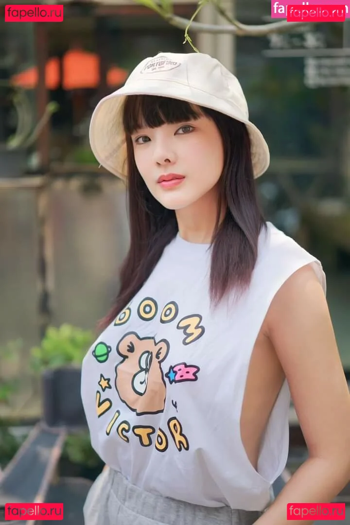 Beeko Pinknavy Onlyfans Photo Gallery 