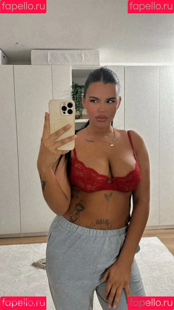 Charlottefdh Onlyfans Photo Gallery 