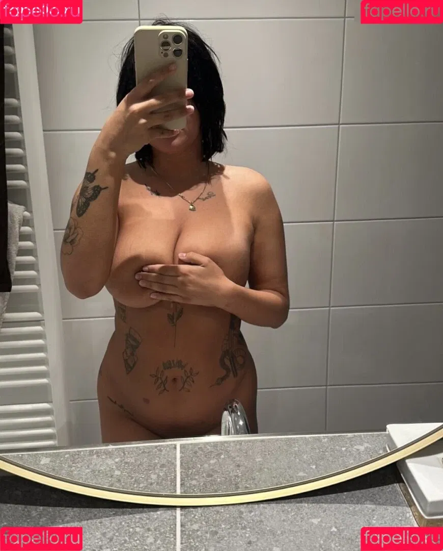 Charlottefdh Onlyfans Photo Gallery 