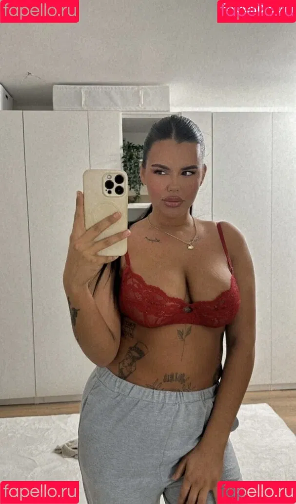 Charlottefdh Onlyfans Photo Gallery 