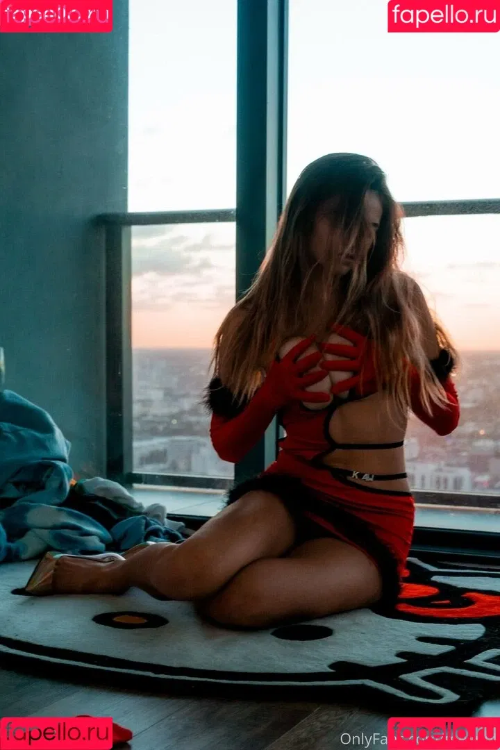 Megnut Onlyfans Photo Gallery 
