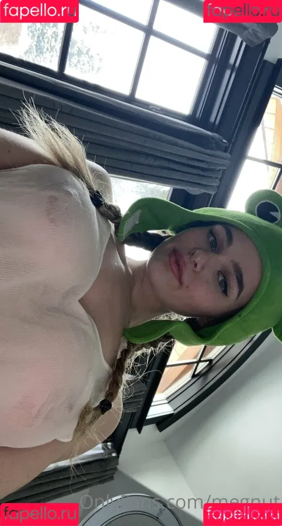 Megnut Onlyfans Photo Gallery 