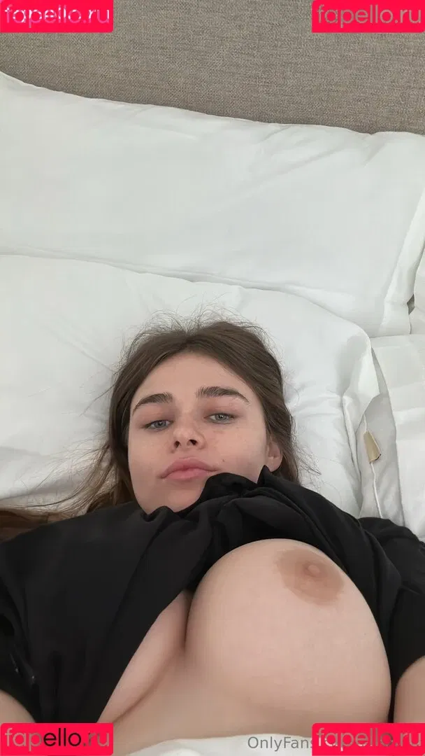 Megnut Onlyfans Photo Gallery 