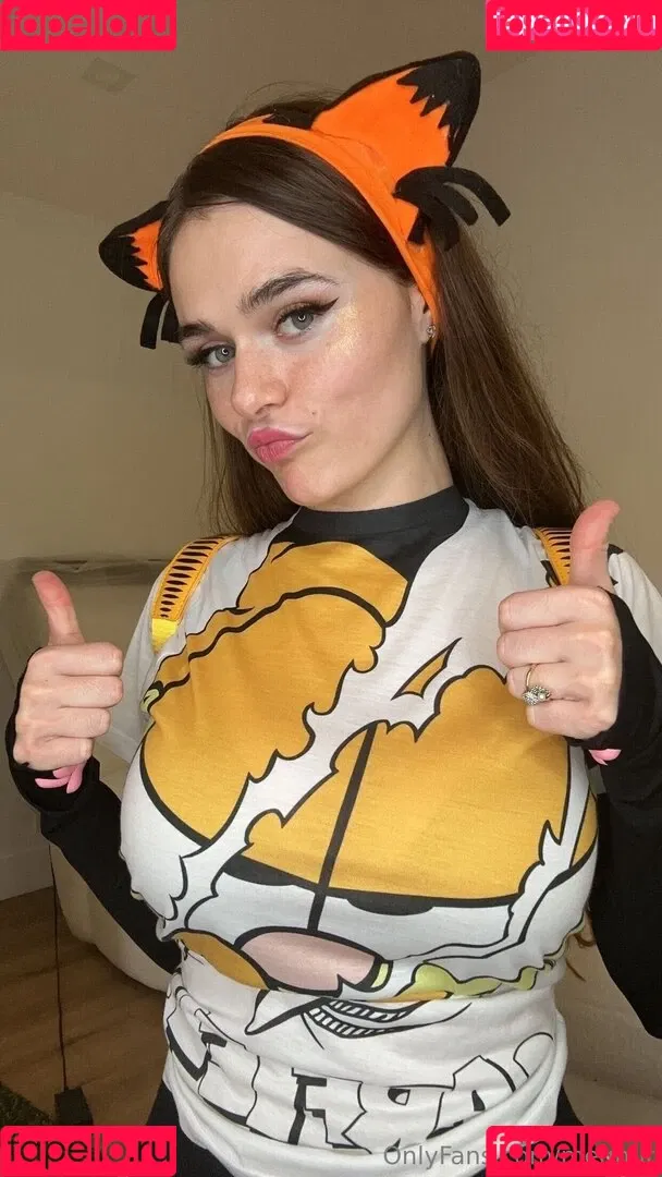 Megnut Onlyfans Photo Gallery 