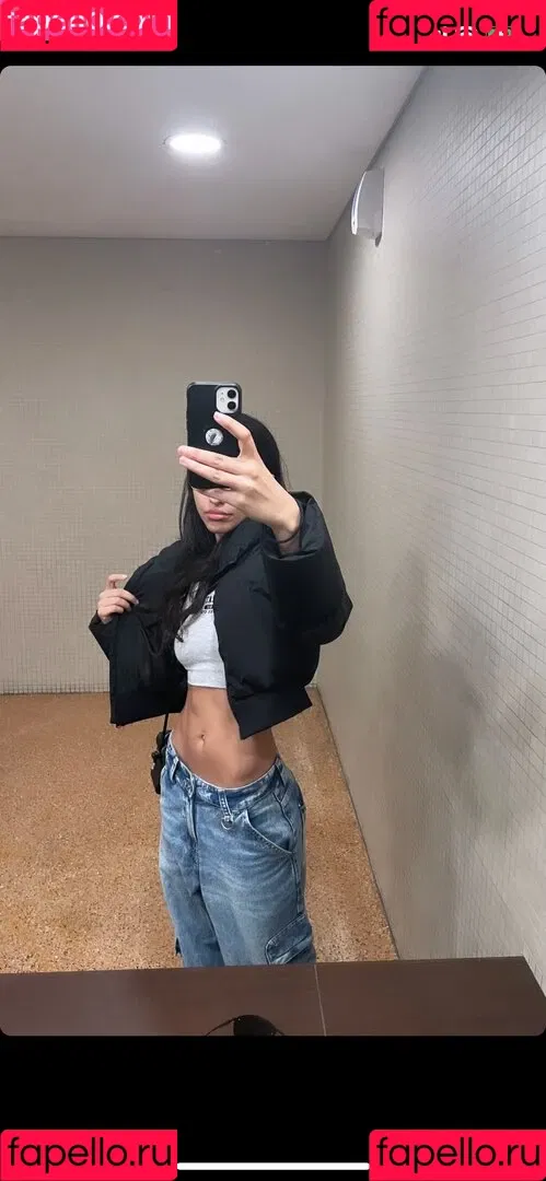 lilwhuda Onlyfans Photo Gallery 