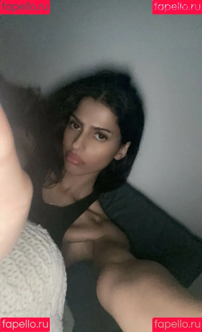 lilwhuda Onlyfans Photo Gallery 