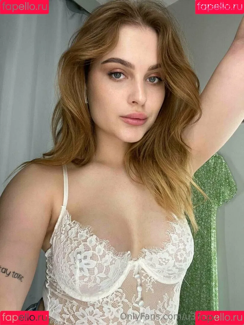 laura22777 Onlyfans Photo Gallery 