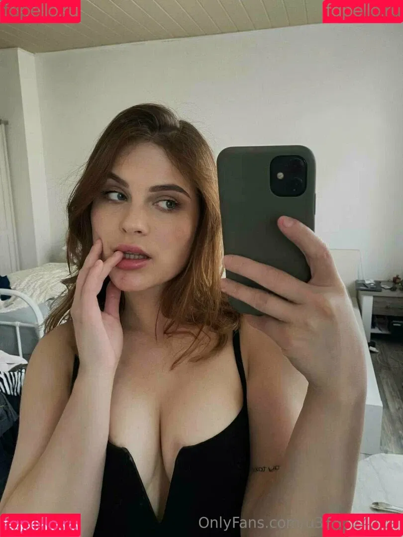 laura22777 Onlyfans Photo Gallery 