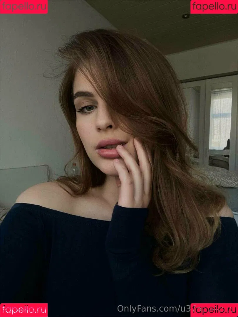 laura22777 Onlyfans Photo Gallery 