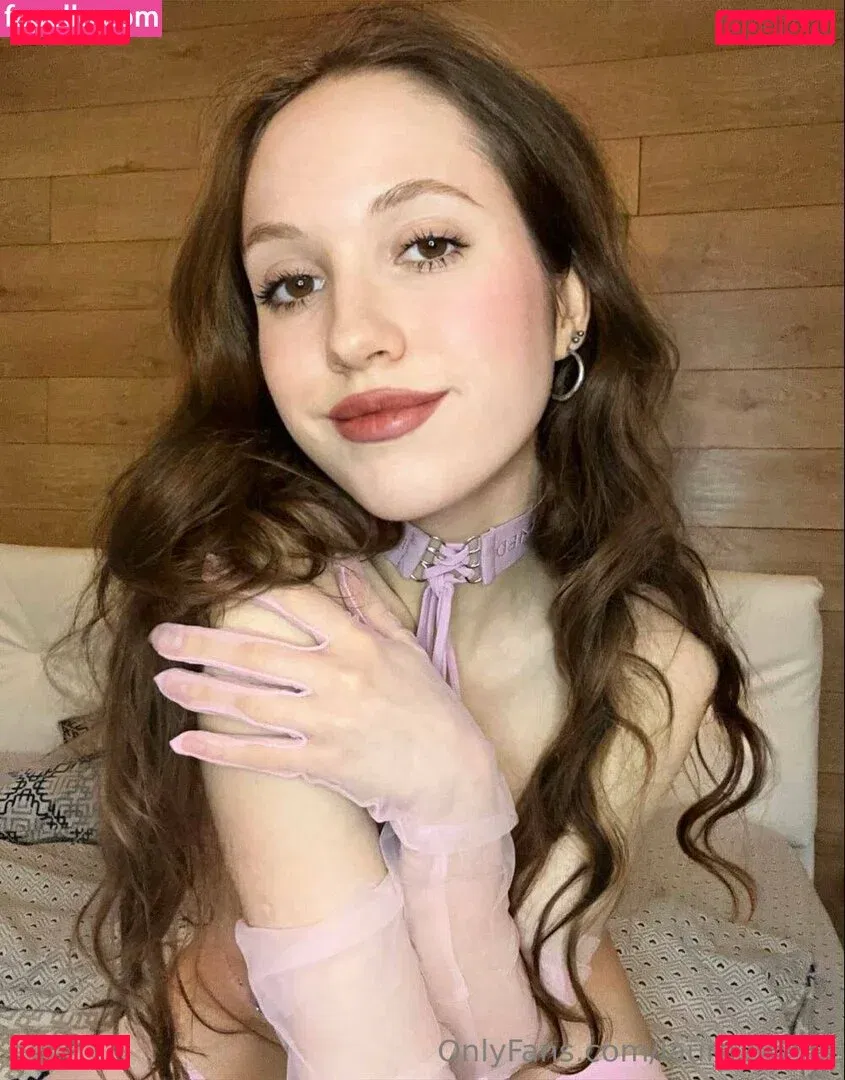 laura22777 Onlyfans Photo Gallery 