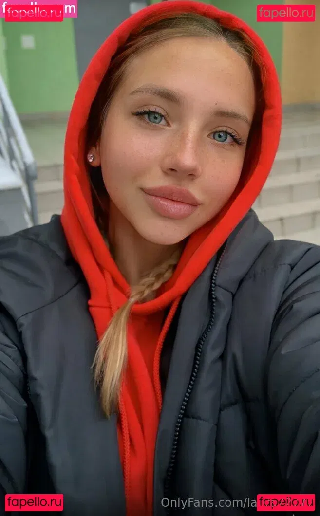 laura22777 Onlyfans Photo Gallery 