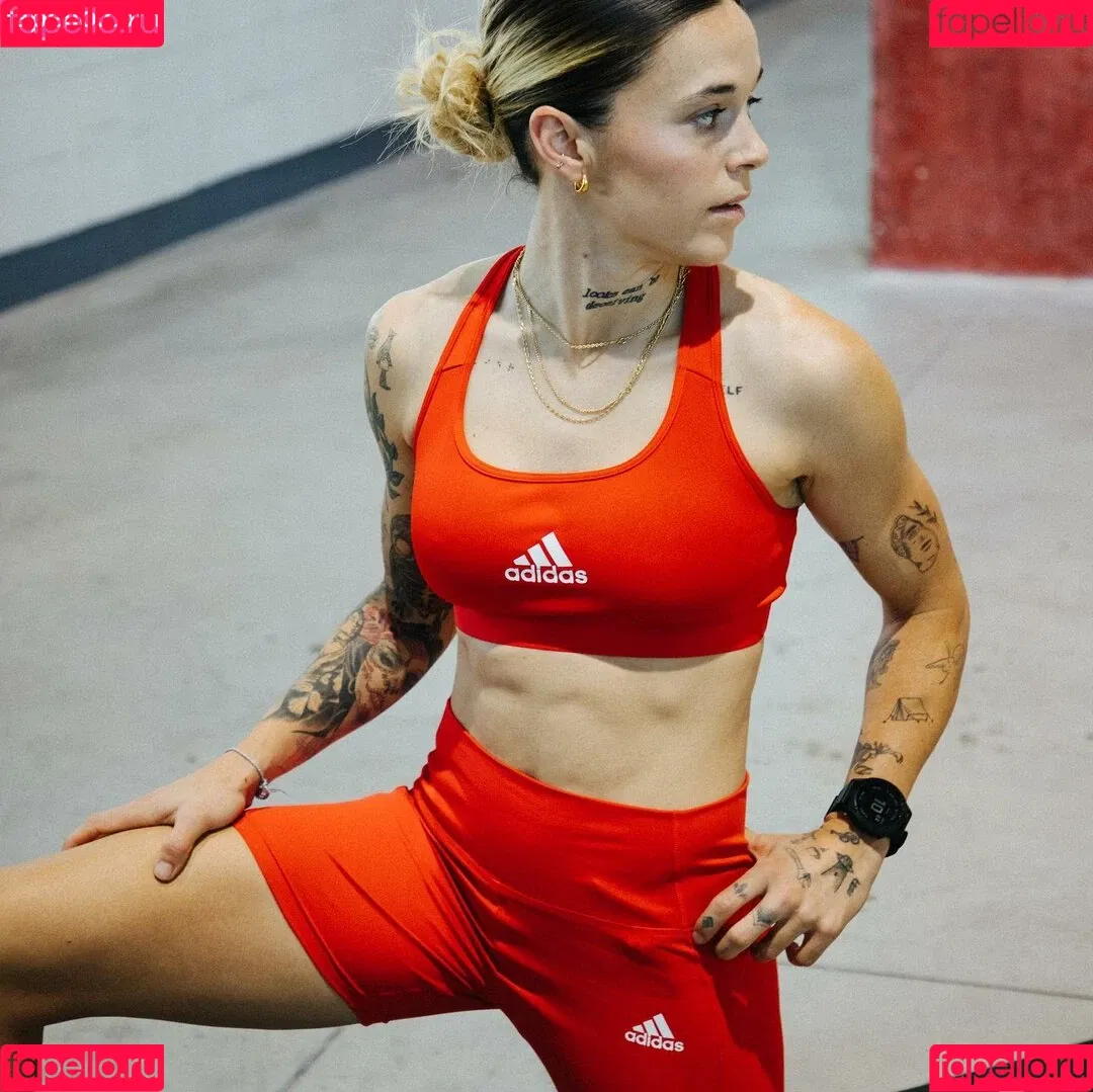 Female Football Onlyfans Photo Gallery 