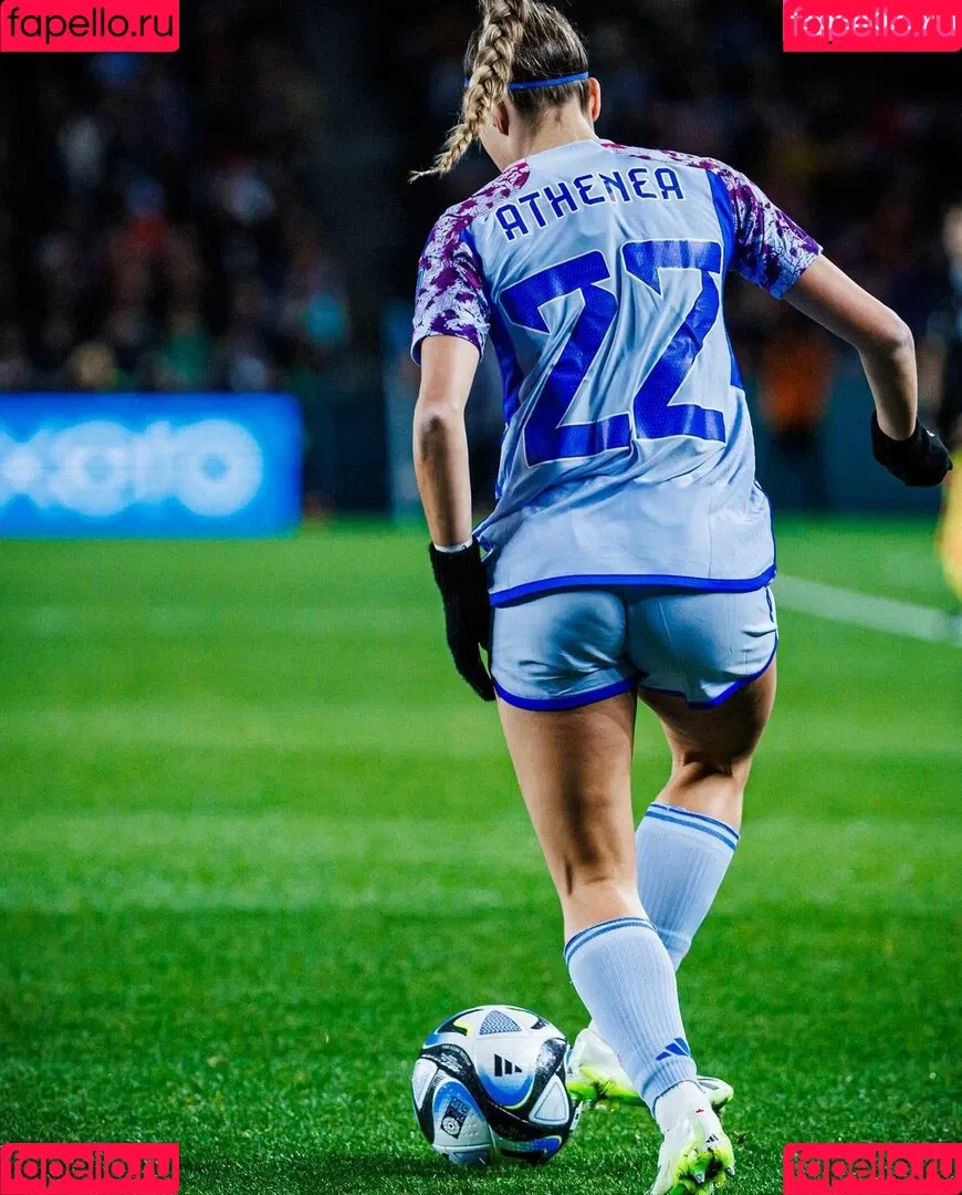 Female Football Onlyfans Photo Gallery 