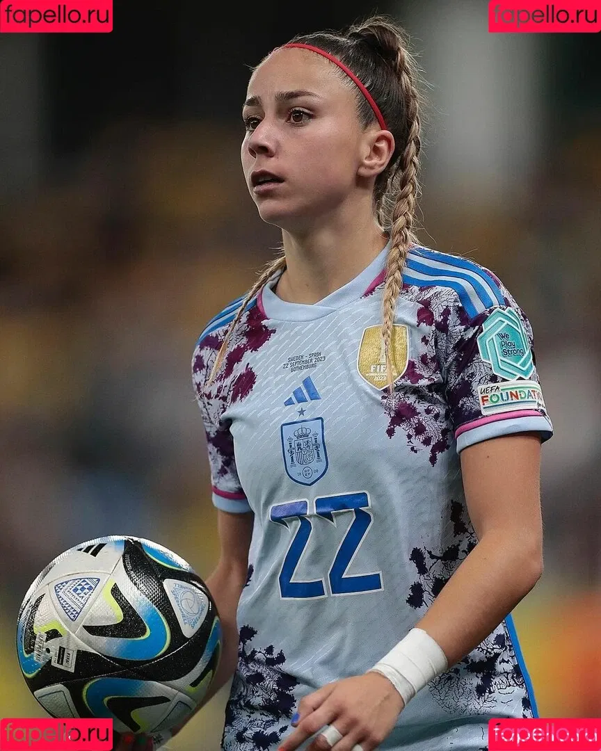 Female Football Onlyfans Photo Gallery 
