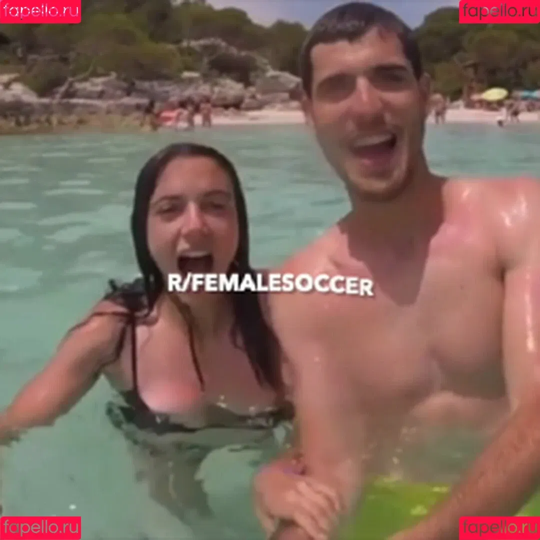 Female Football Onlyfans Photo Gallery 