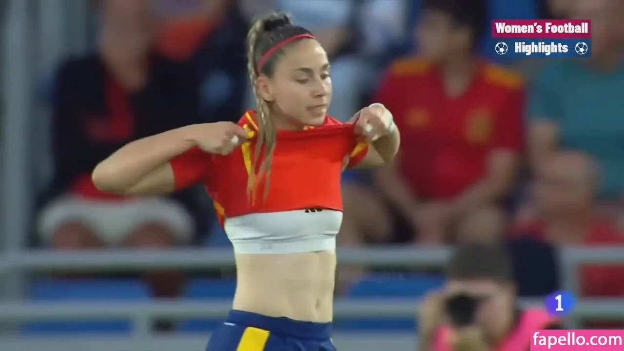 Female Football Onlyfans Photo Gallery 