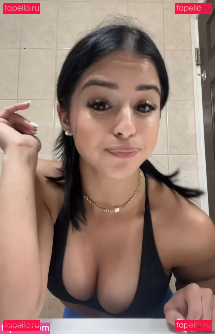 andreamarieduran Onlyfans Photo Gallery 