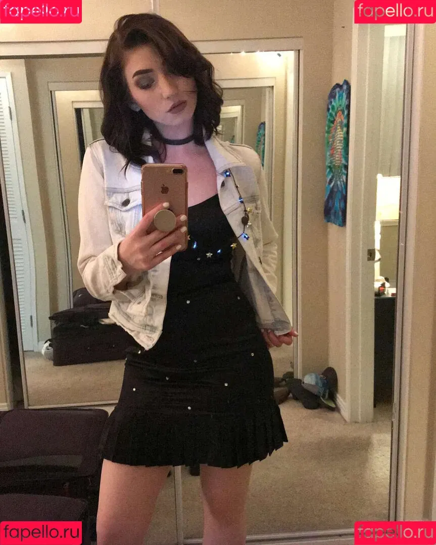 Taylor Kristine Onlyfans Photo Gallery 