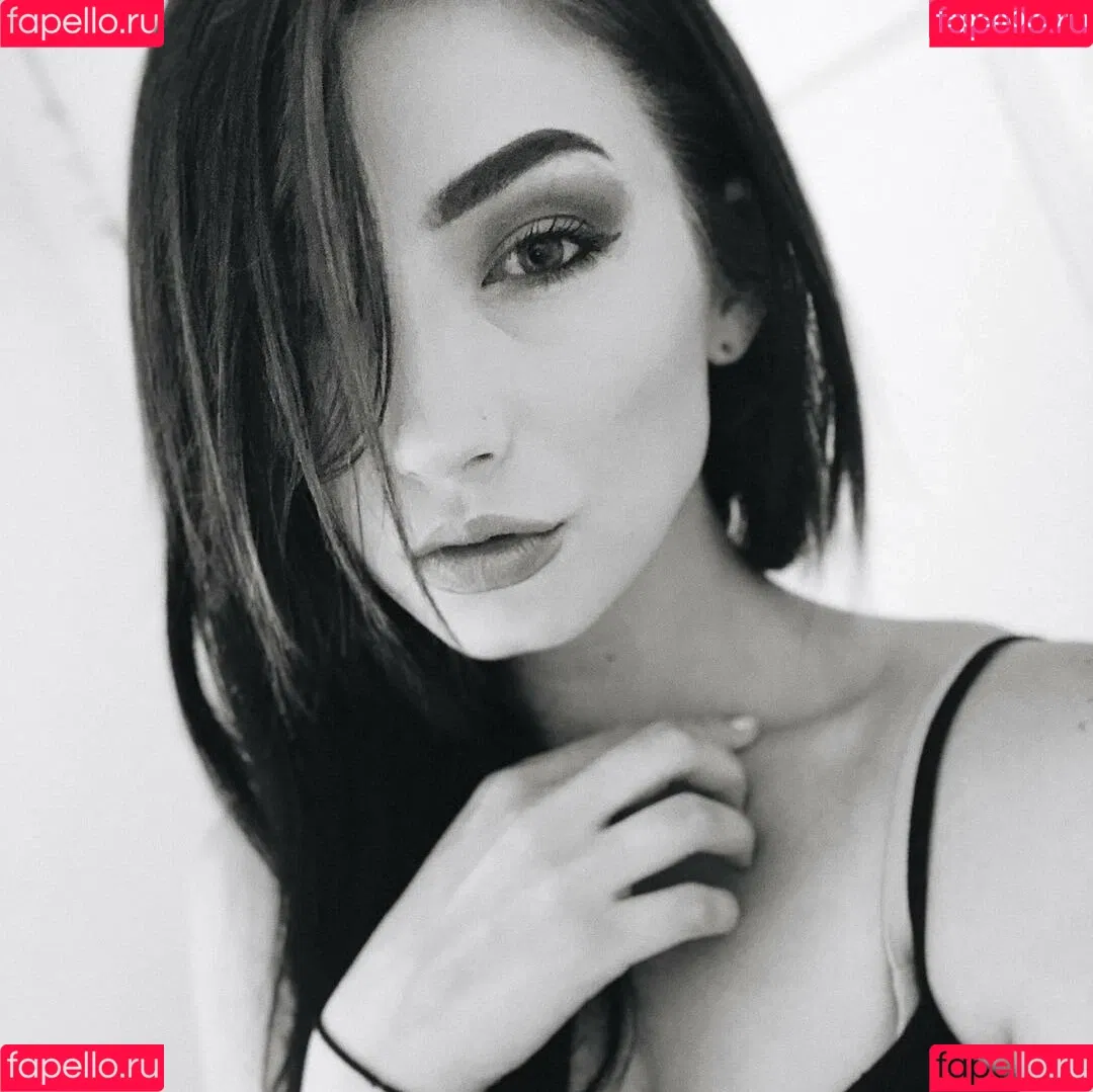 Taylor Kristine Onlyfans Photo Gallery 