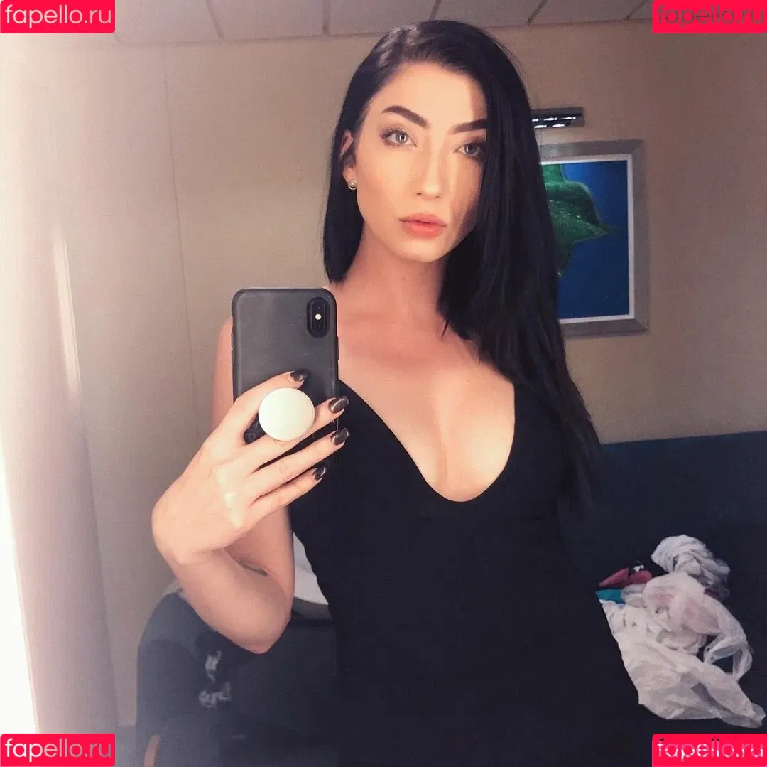 Taylor Kristine Onlyfans Photo Gallery 