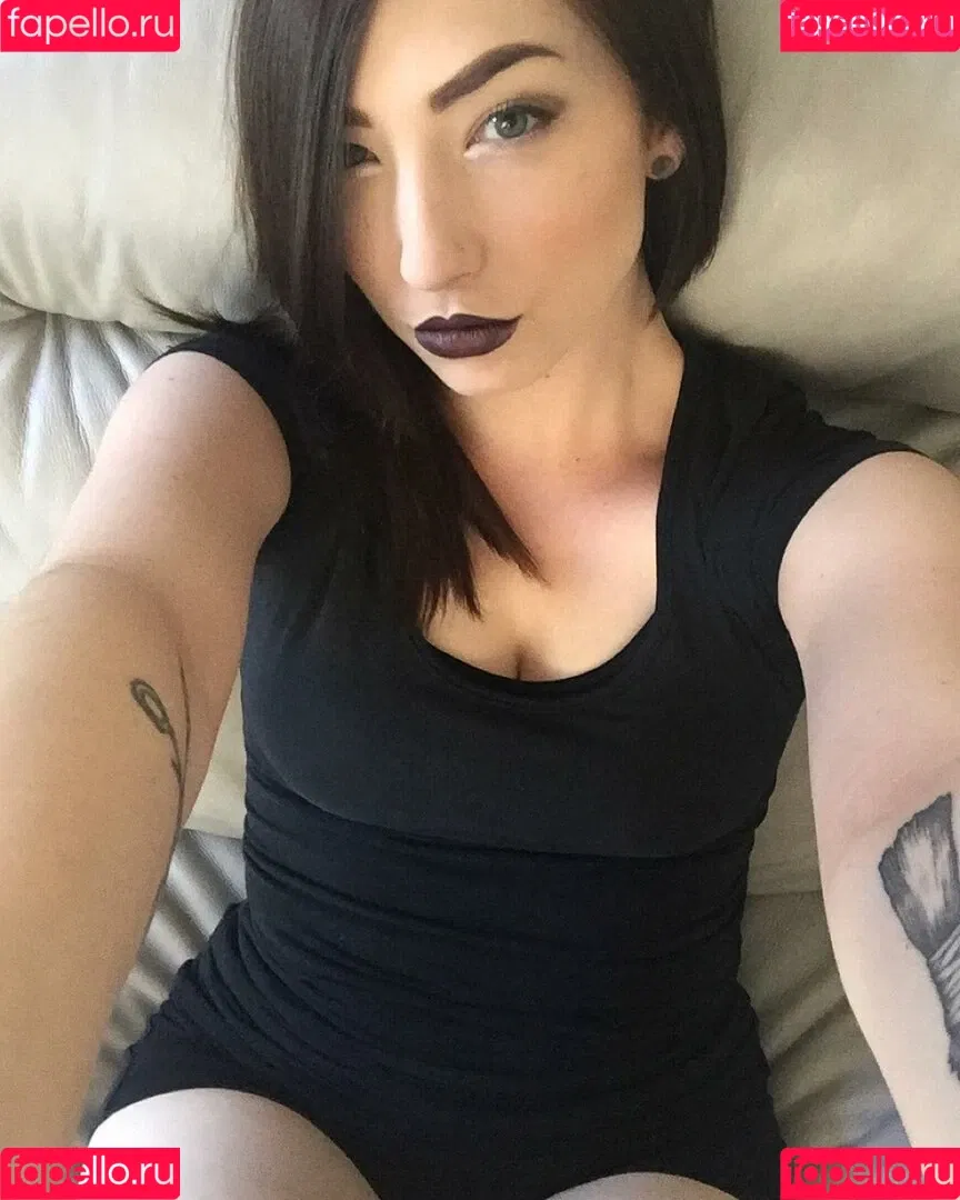 Taylor Kristine Onlyfans Photo Gallery 