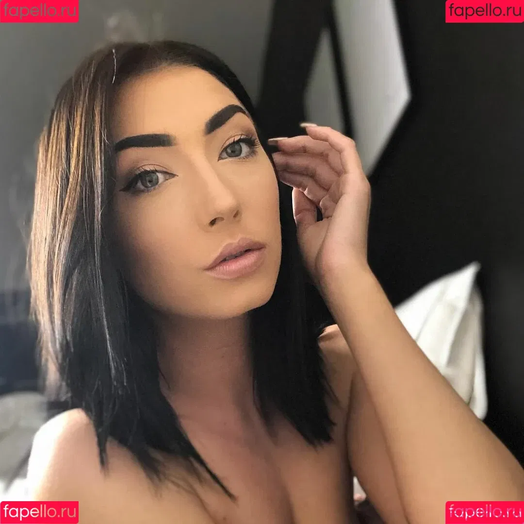 Taylor Kristine Onlyfans Photo Gallery 