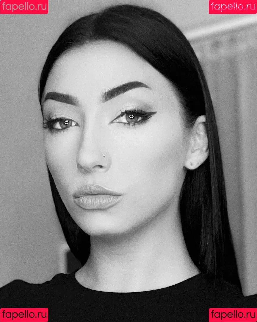 Taylor Kristine Onlyfans Photo Gallery 