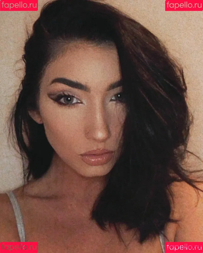 Taylor Kristine Onlyfans Photo Gallery 