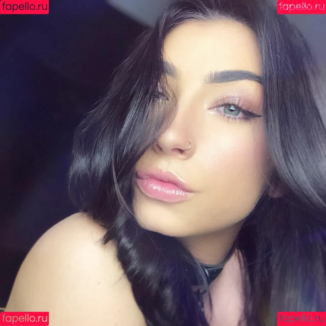 Taylor Kristine Onlyfans Photo Gallery 
