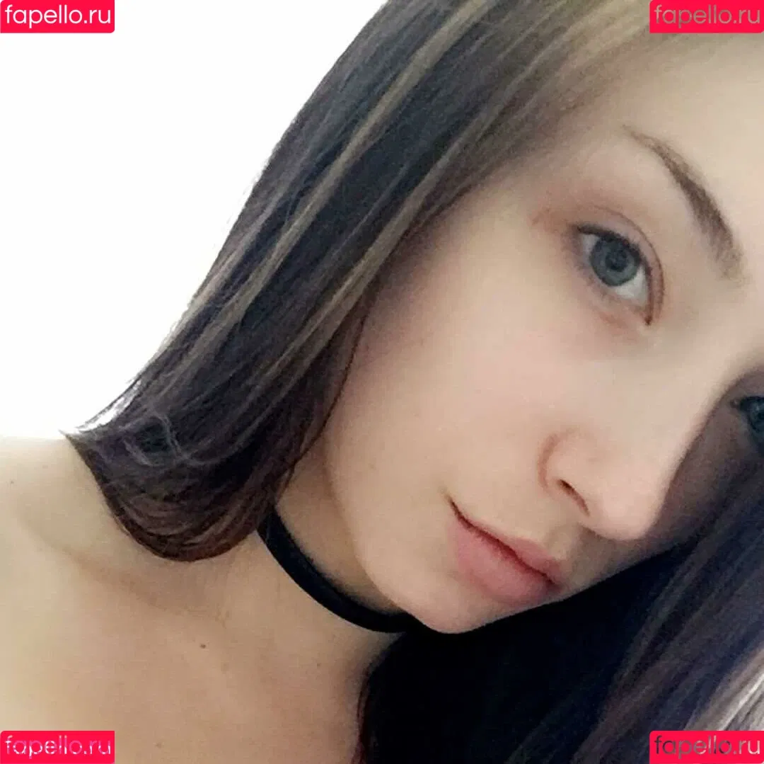 Taylor Kristine Onlyfans Photo Gallery 