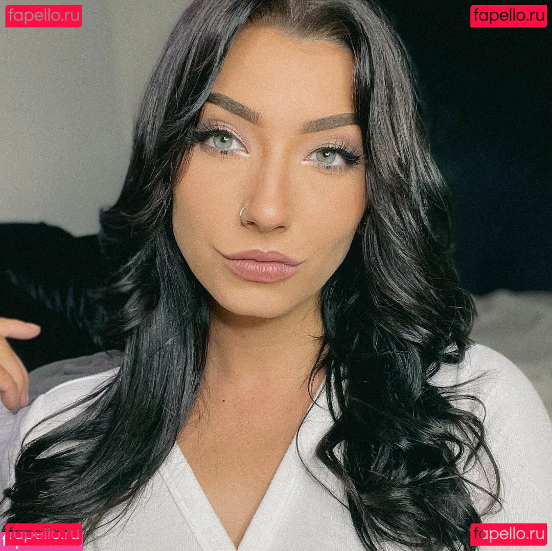 Taylor Kristine Onlyfans Photo Gallery 