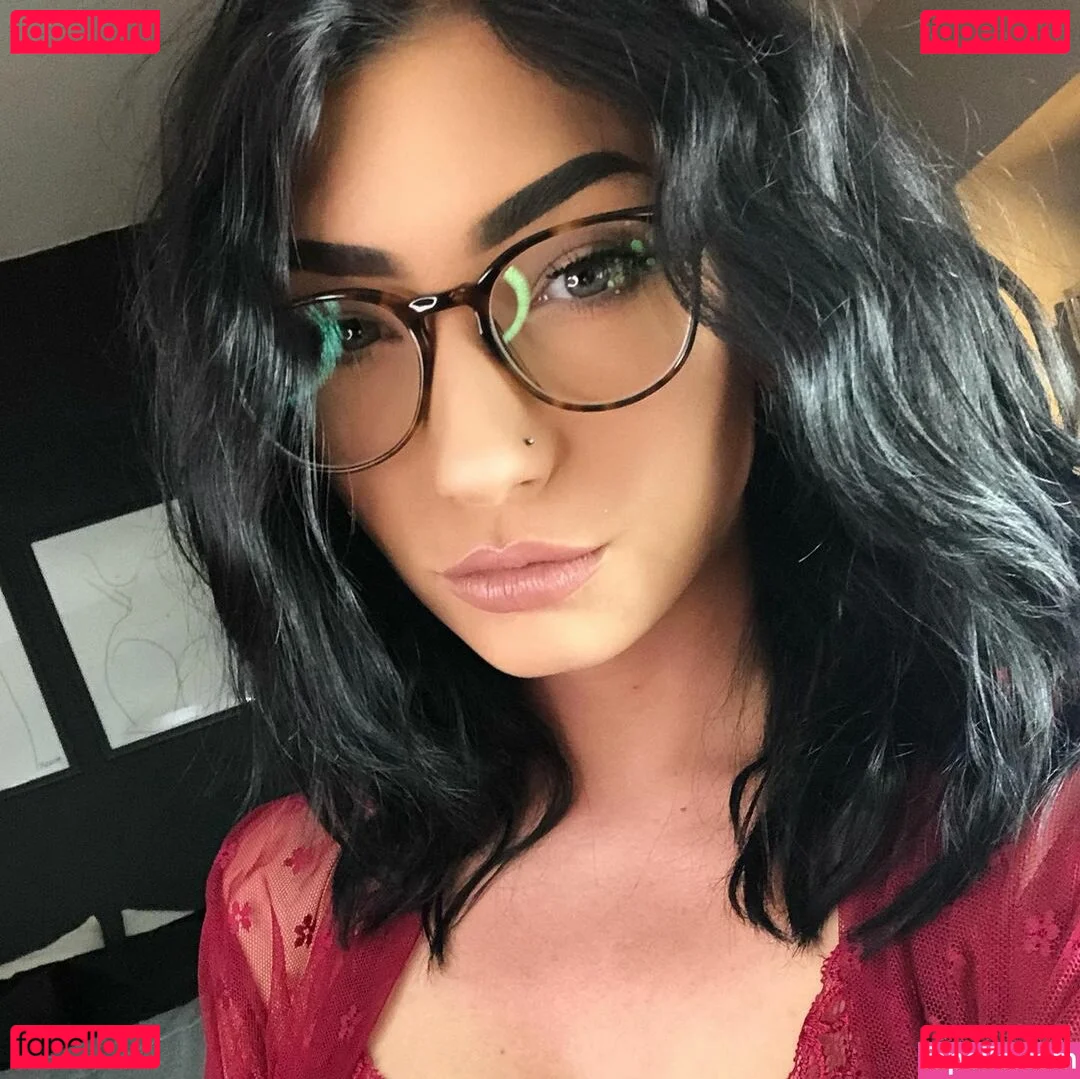 Taylor Kristine Onlyfans Photo Gallery 