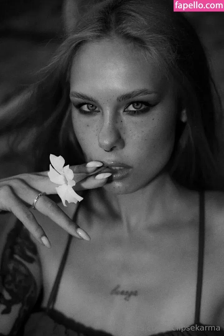 eclipsekarma Onlyfans Photo Gallery 