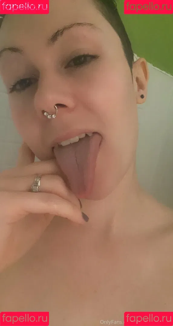 crazycattchick Onlyfans Photo Gallery 