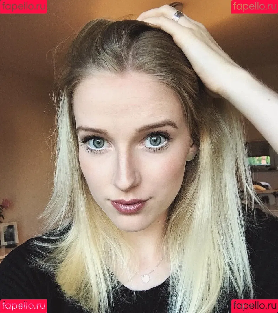 Franzi Müllers (franzi.marie) ZDF-Reporterin Sport Onlyfans Photo Gallery 