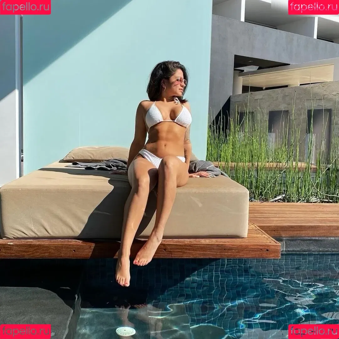 Melisa Toprakci Onlyfans Photo Gallery 