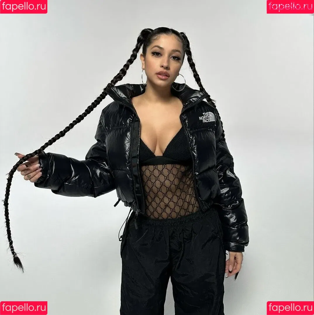 Melisa Toprakci Onlyfans Photo Gallery 