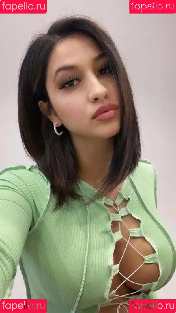 Melisa Toprakci Onlyfans Photo Gallery 
