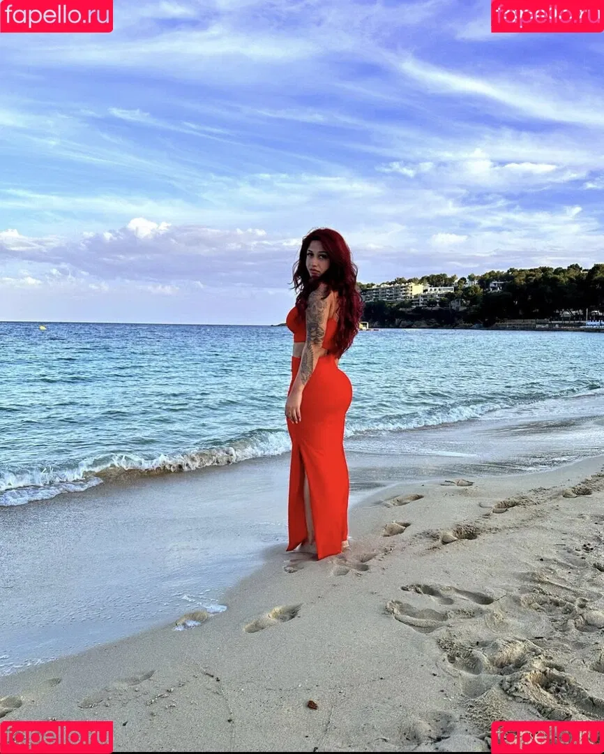 Melisa Toprakci Onlyfans Photo Gallery 