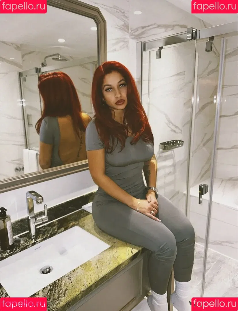 Melisa Toprakci Onlyfans Photo Gallery 