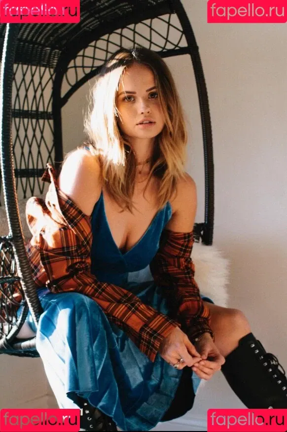 Debby Ryan Onlyfans Photo Gallery 